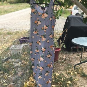 Large maxi dress 🌺